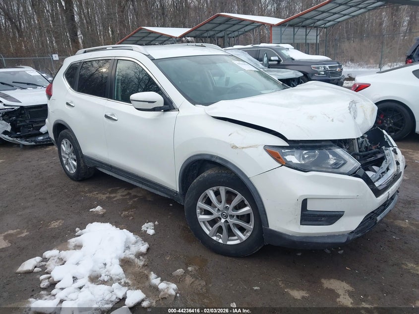 2018 Nissan Rogue Sv