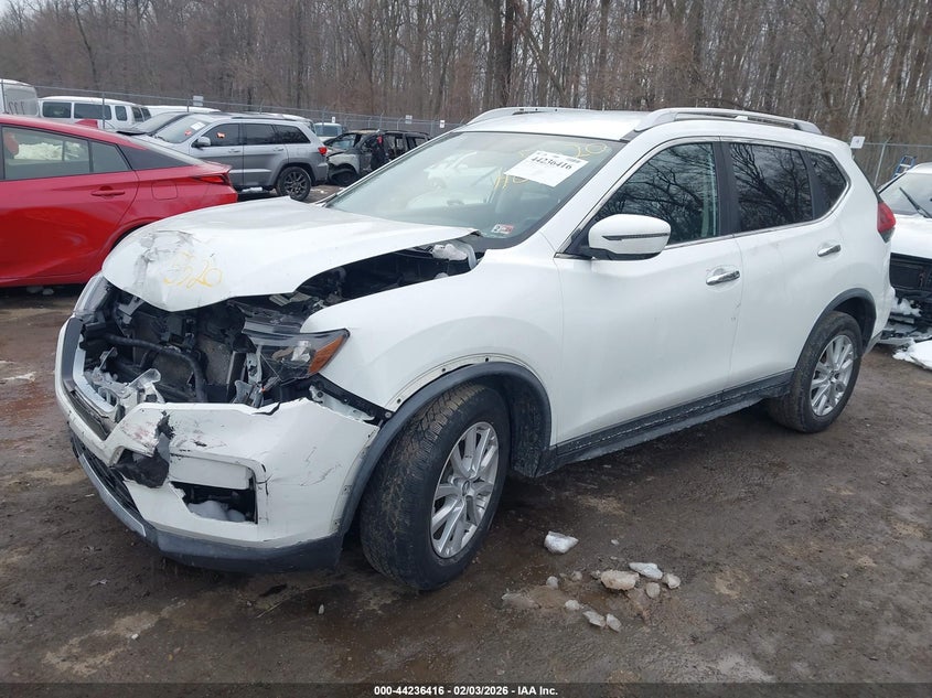 2018 Nissan Rogue Sv