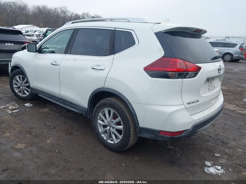 2018 Nissan Rogue Sv