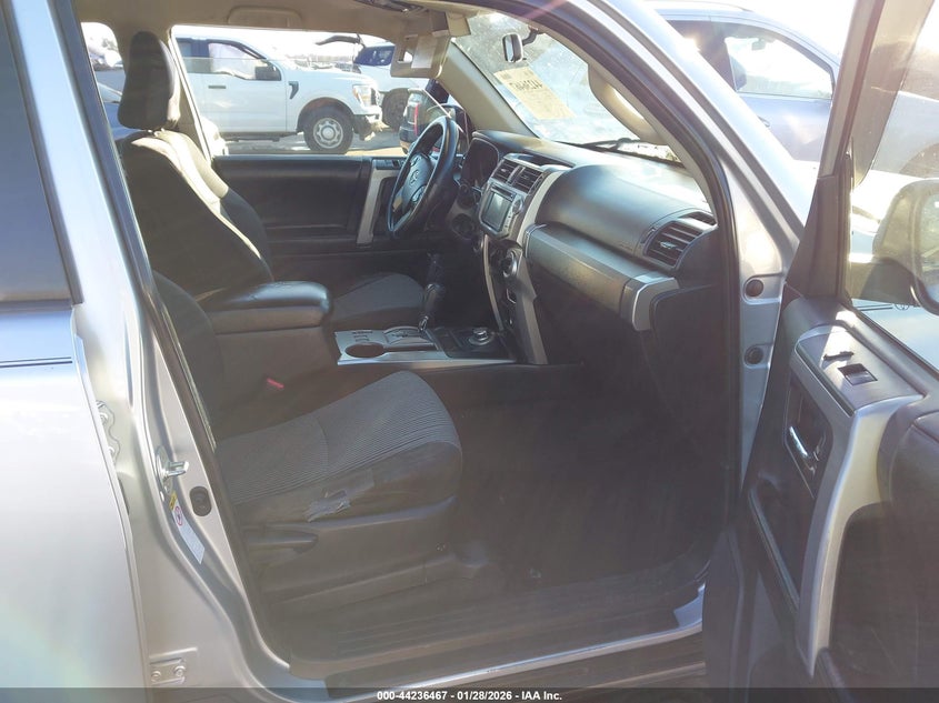 2014 Toyota 4Runner Sr5