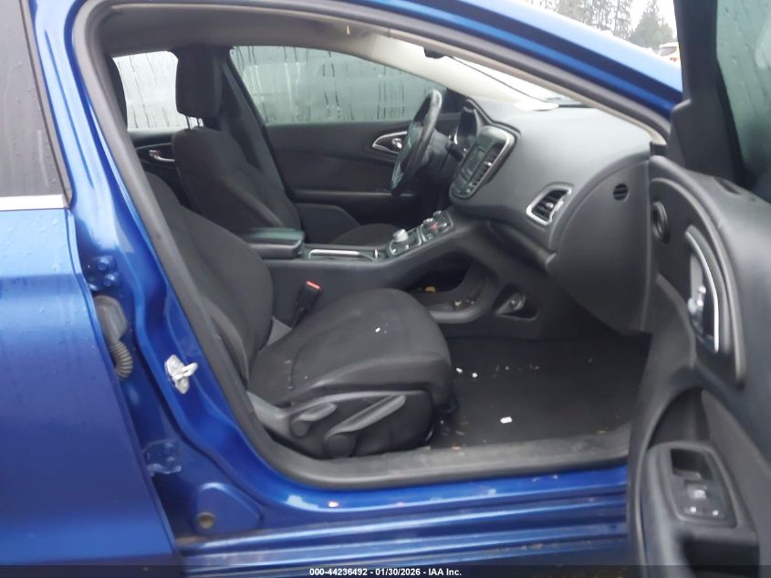 2016 Chrysler 200 Limited