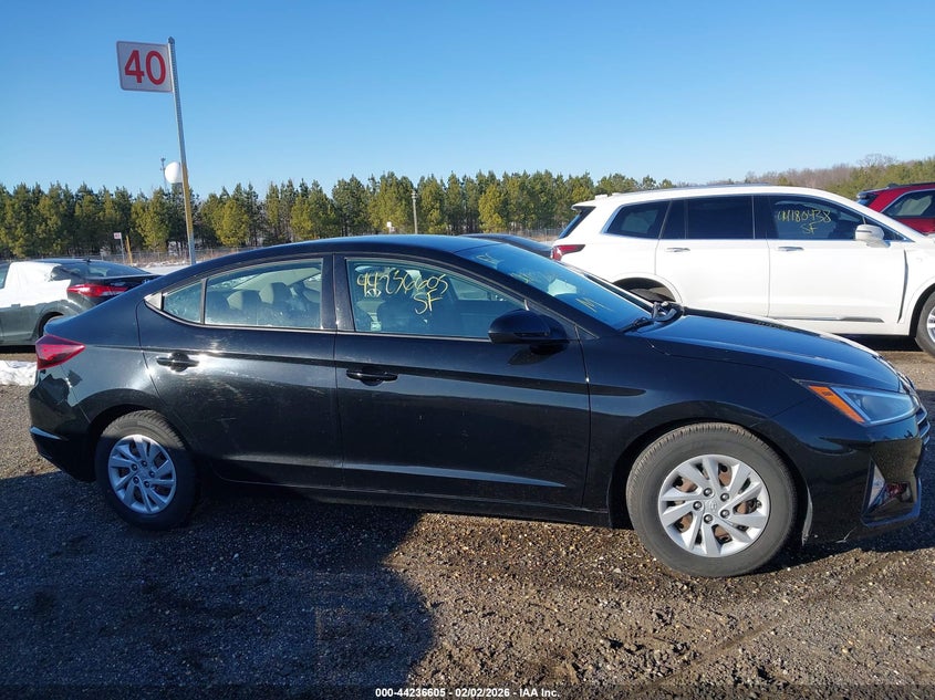 VIN 5NPD74LF7KH419358 2019 HYUNDAI ELANTRA SE