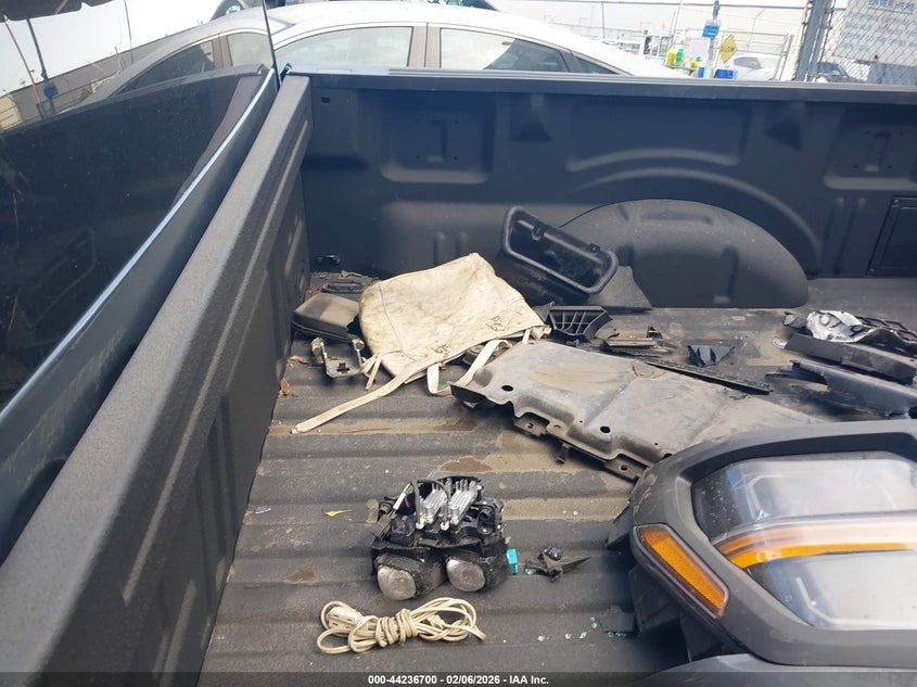 VIN 1FTMF1L52RKF23521 2024 FORD F-150 XL