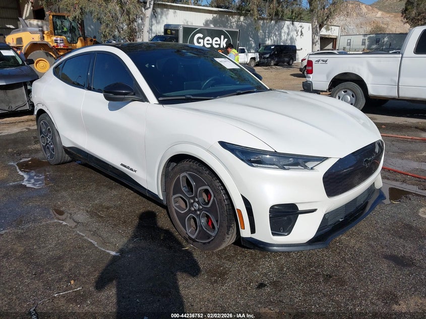 2022 Ford Mustang Mach-E Gt