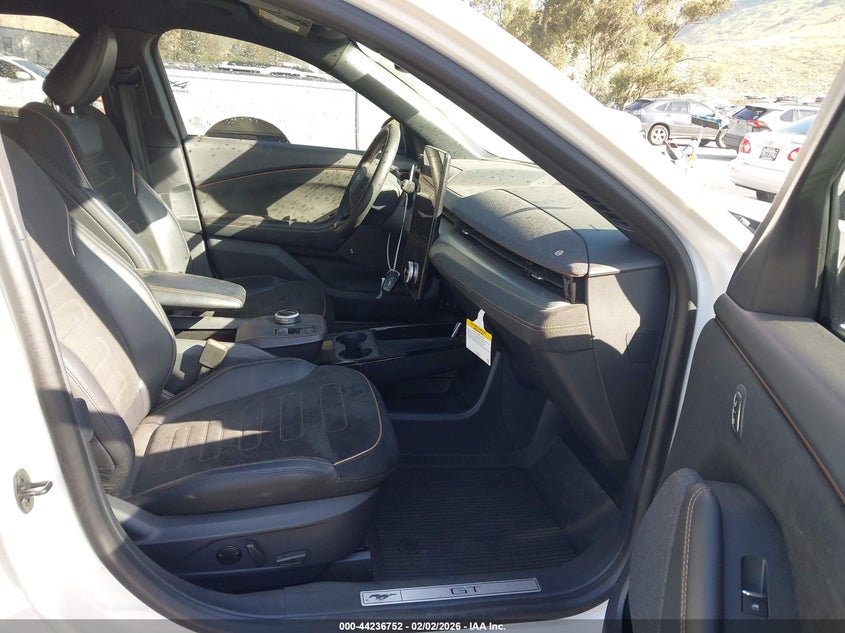 2022 Ford Mustang Mach-E Gt