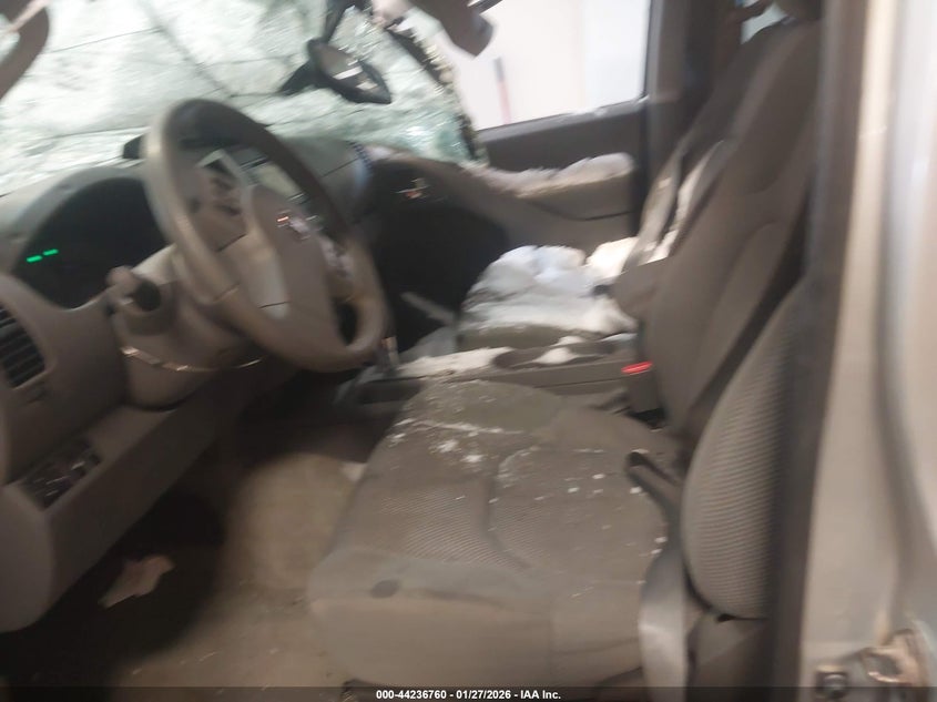 2015 Nissan Frontier Sv