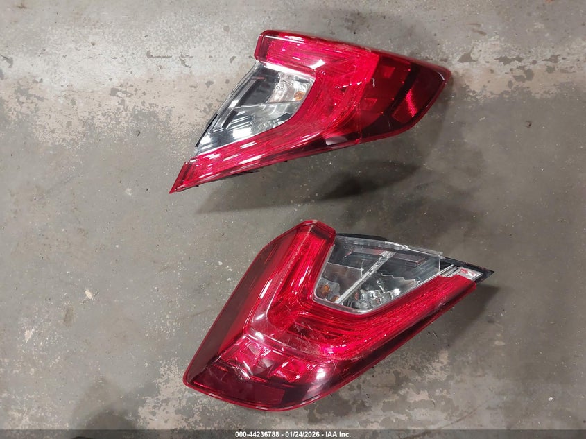 VIN 2HGFC2F8XMH524088 2021 HONDA CIVIC SPORT