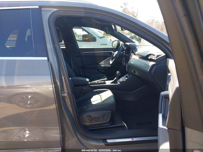 2022 Audi Q3 Premium Plus 45 Tfsi S Line Quattro Tiptronic