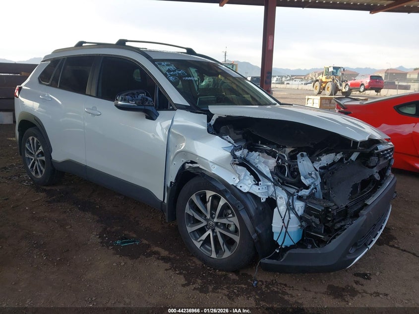 2025 Toyota Corolla Cross Xle