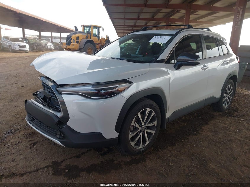 2025 Toyota Corolla Cross Xle