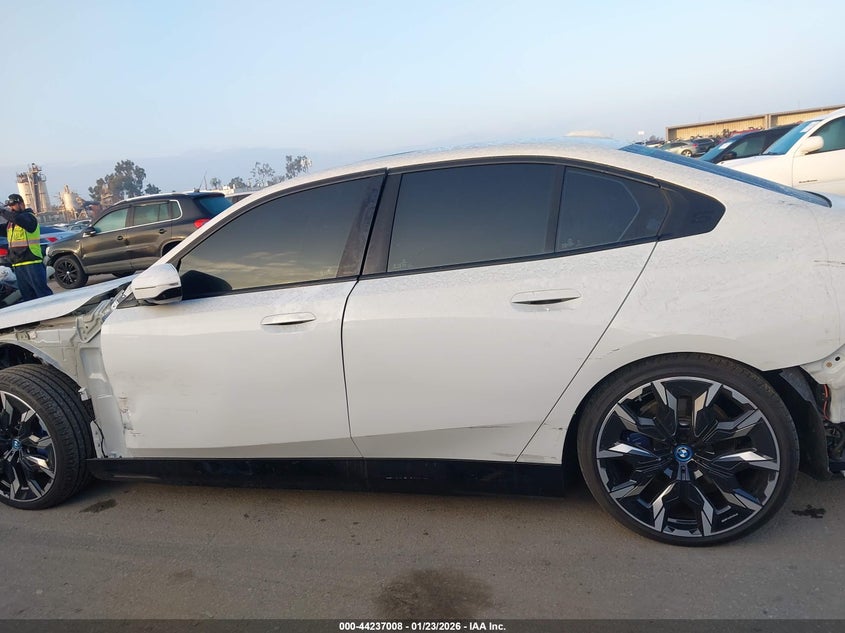 2024 BMW I5 Edrive40 VIN: WBY33FK02RCR94228 Lot: 44237008