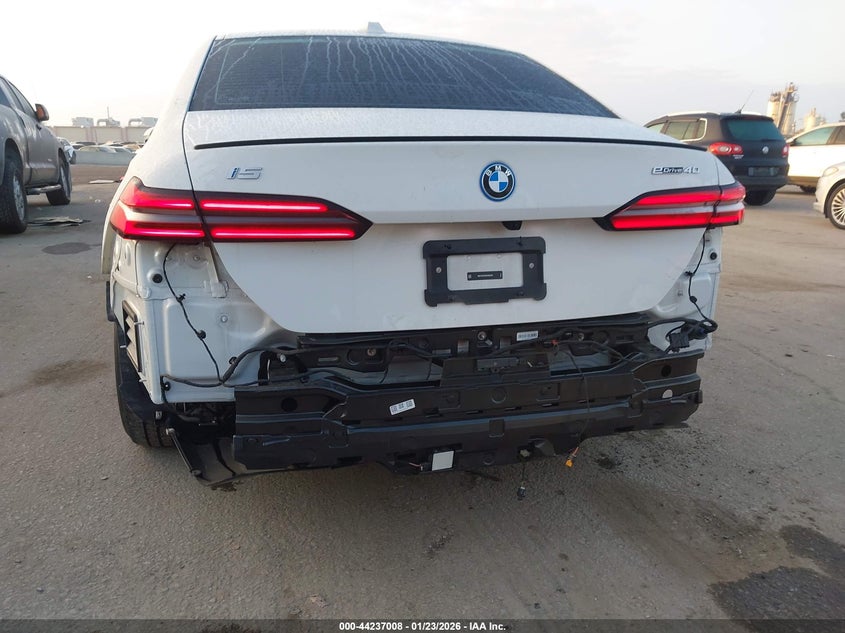 2024 BMW I5 Edrive40 VIN: WBY33FK02RCR94228 Lot: 44237008