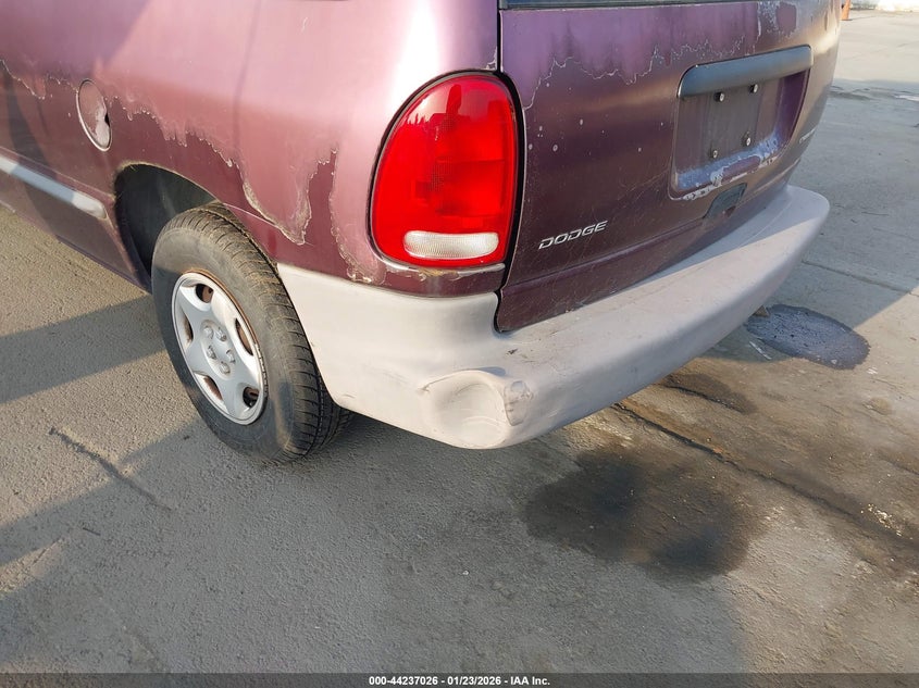 1999 Dodge Caravan VIN: 2B4FP25B4XR217169 Lot: 44237026