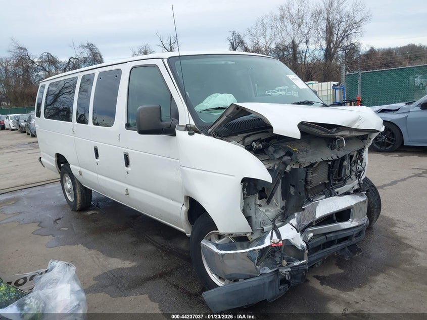 2011 Ford E-350 Super Duty Xlt