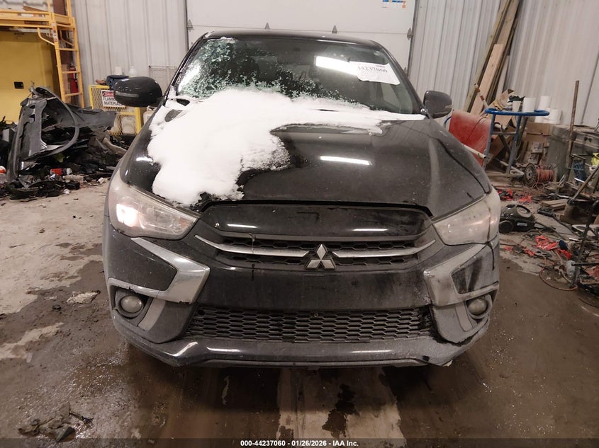 VIN JA4AP3AW3JU014354 2018 MITSUBISHI OUTLANDER SPORT 2.4 SE