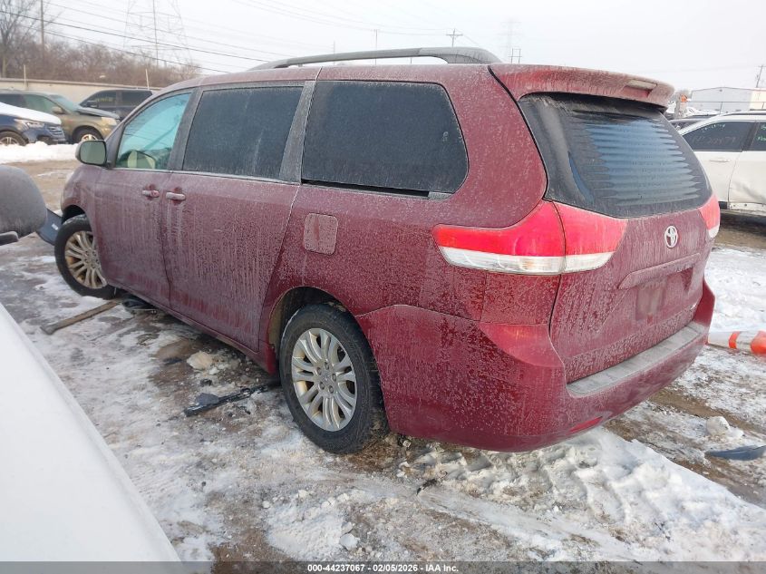 2011 Toyota Sienna Xle V6