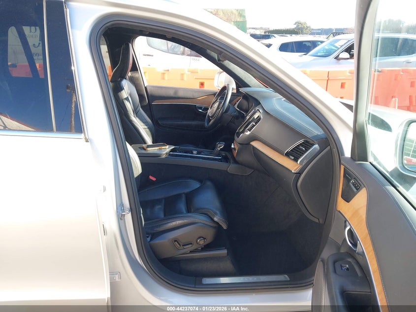 2019 Volvo Xc90 T6 Inscription