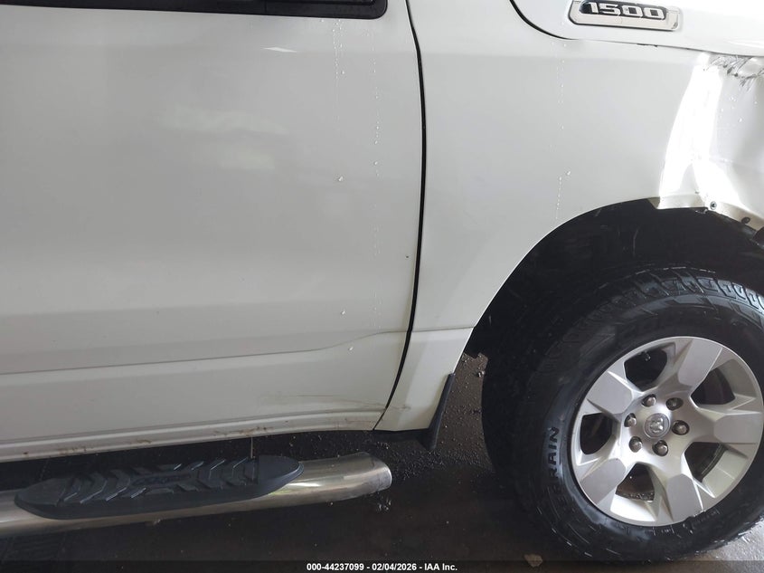 2019 Ram 1500 3.6 Ram Big Horn/Lone Star 4X4 6'4 Box white Lot 111044237099 Vin 1C6RRFBG1KN892556