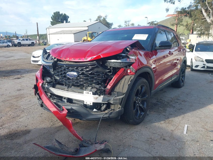 2023 Ford Explorer St-Line