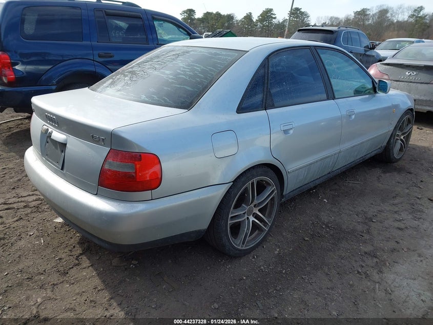 1997 AUDI A4 auction photo 4