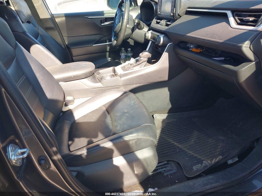2019 Toyota Rav4 Xle Premium