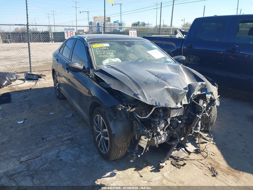 VOLKSWAGEN JETTA 1.5T SE