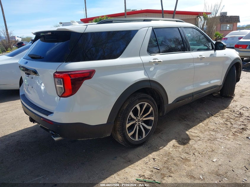 2024 Ford Explorer St-Line