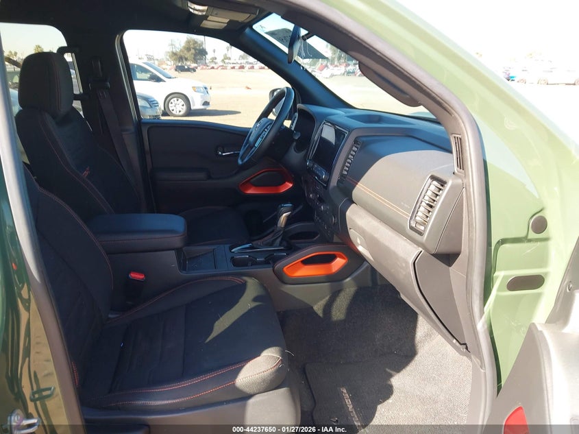 2024 Nissan Frontier Pro-X 4X2