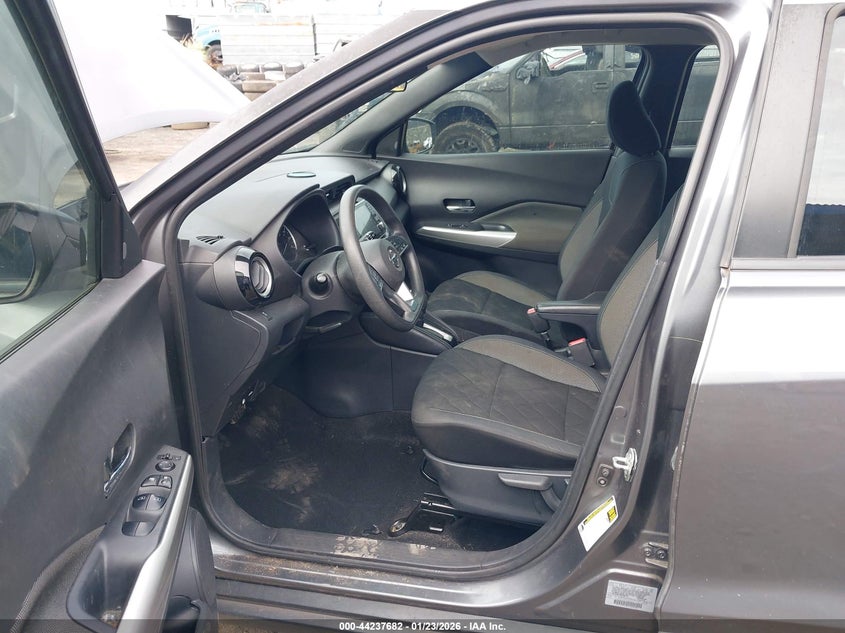 2019 Nissan Kicks Sv