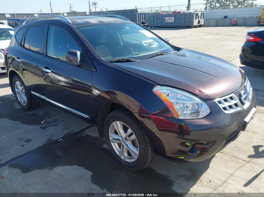 2013 NISSAN ROGUE SV