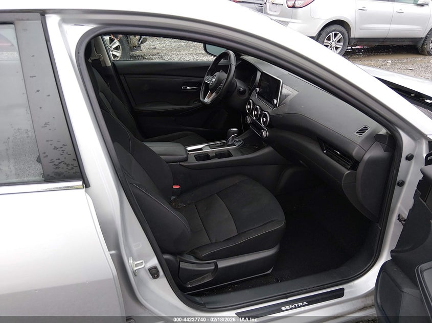 2022 Nissan Sentra Sv Xtronic Cvt