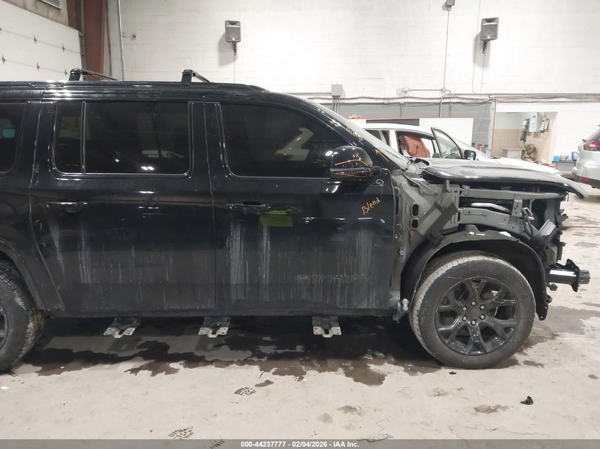 2023 Jeep Wagoneer L Series Ii Carbide 4X4 VIN: 1C4SJSBP9PS558830 Lot: 44237777