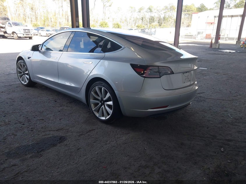 2018 Tesla Model 3 Long Range/Mid Range