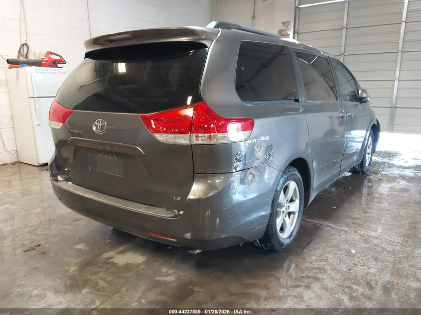 2011 Toyota Sienna Le V6