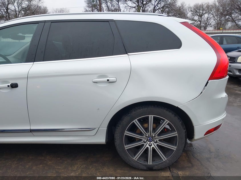VIN YV449MRU7H2009666 2017 VOLVO XC60 T6 INSCRIPTION