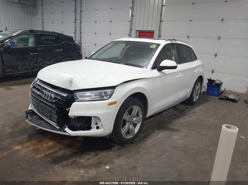 2018 Audi Q5 2.0T Premium/2.0T Tech Premium