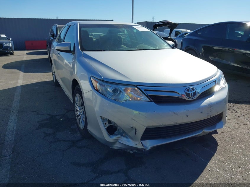 2014 Toyota Camry Le