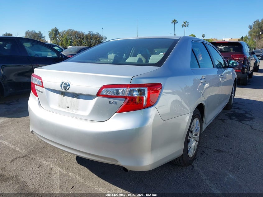 2014 Toyota Camry Le