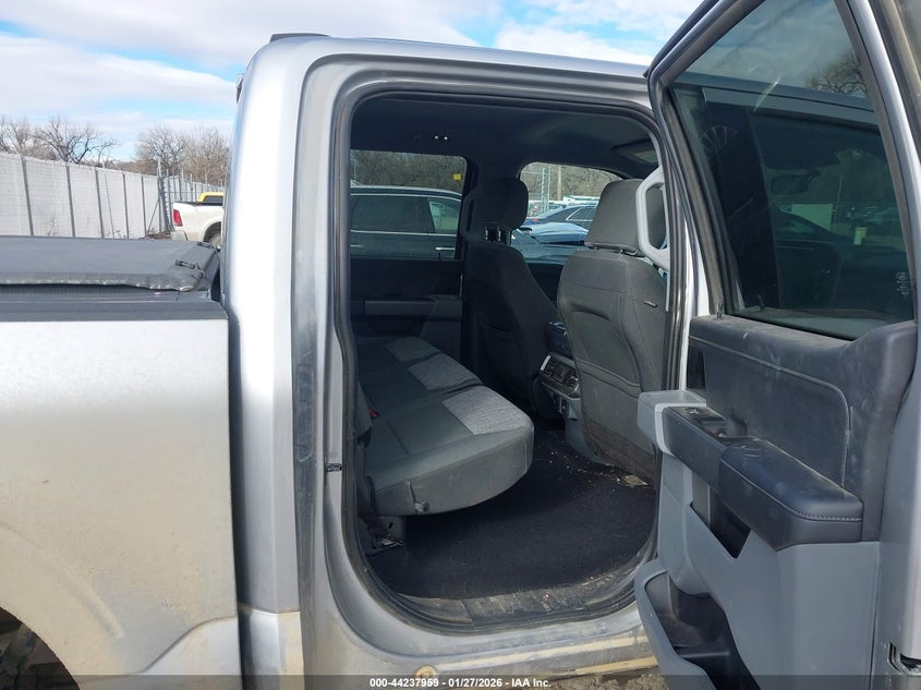 VIN 1FTFW1E83PFC00178 2023 FORD F-150 XLT