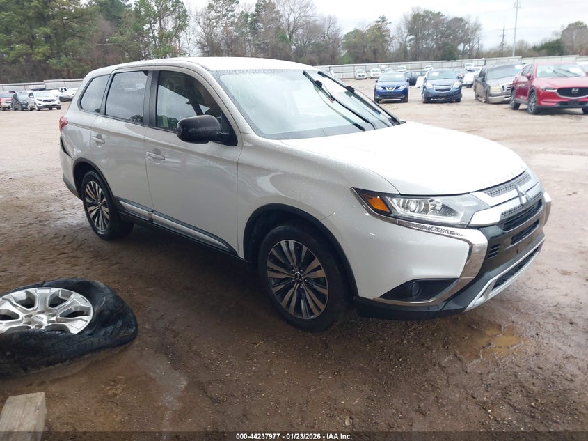 2020 Mitsubishi Outlander Es 2.4