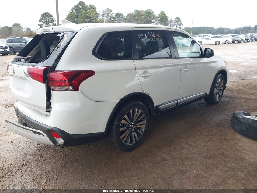 2020 Mitsubishi Outlander Es 2.4