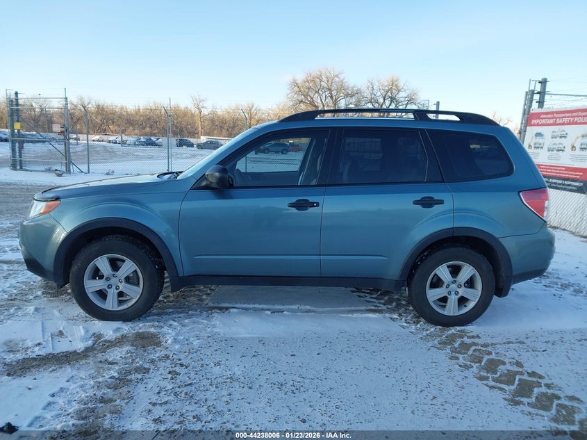 2010 Subaru Forester 2.5X VIN: JF2SH6BC4AH766135 Lot: 44238006
