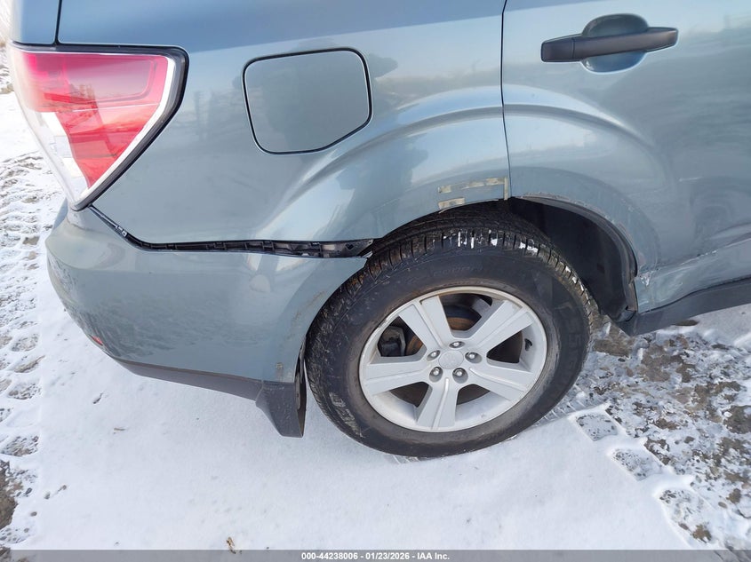 2010 Subaru Forester 2.5X VIN: JF2SH6BC4AH766135 Lot: 44238006