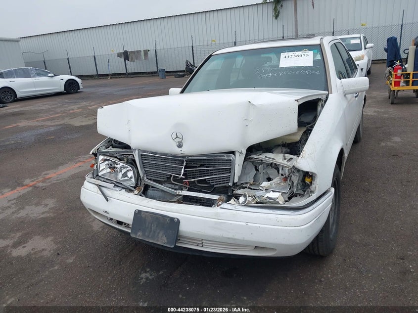 1997 Mercedes-Benz C 230 VIN: WDBHA23E9VA513461 Lot: 44238075