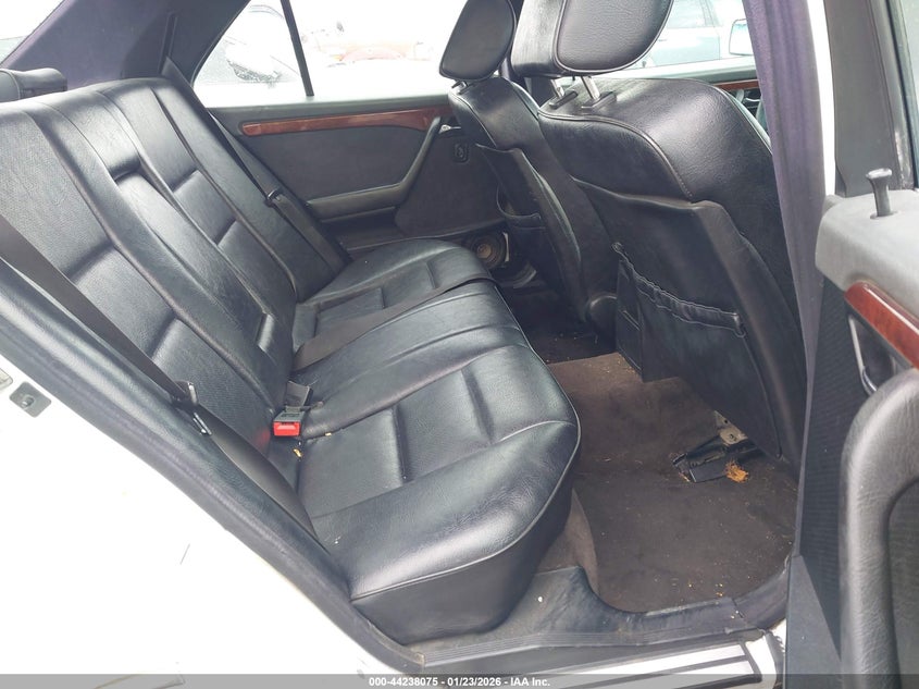 1997 Mercedes-Benz C 230 VIN: WDBHA23E9VA513461 Lot: 44238075