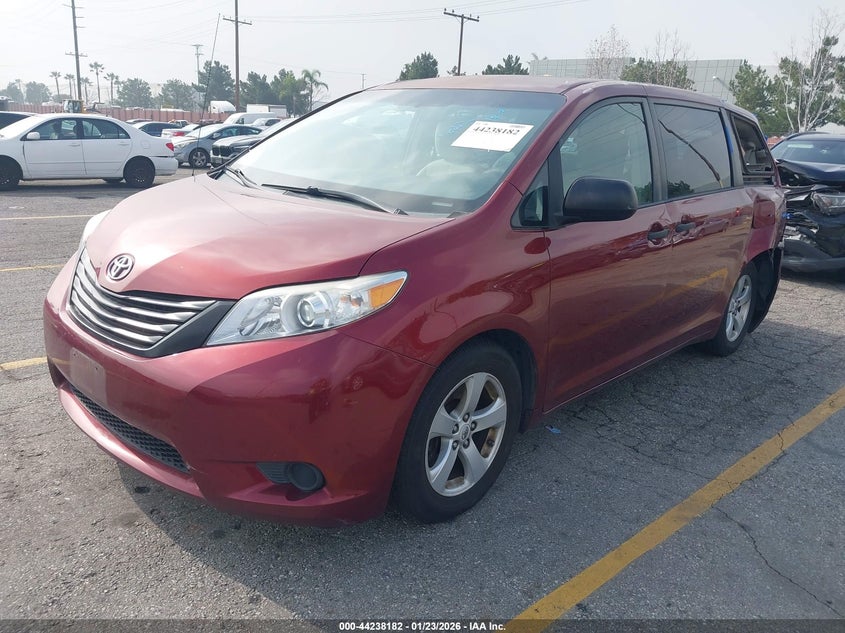 2012 Toyota Sienna Base V6 7 Passenger