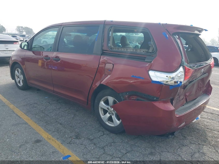 2012 Toyota Sienna Base V6 7 Passenger