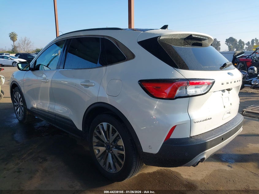 2020 Ford Escape Titanium Hybrid