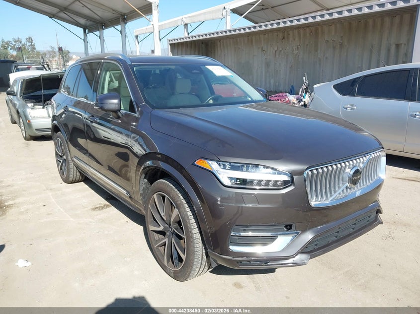 VOLVO XC90 B6 PLUS 6-SEATER
