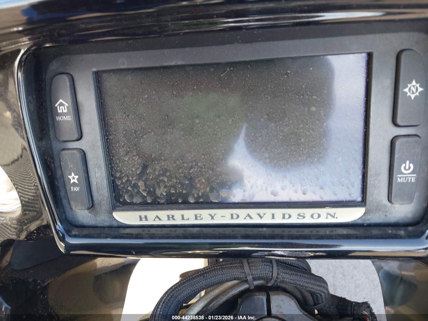 2017 Harley-Davidson Fltrxs Road Glide Special VIN: 1HD1KTC16HB604302 Lot: 44238538